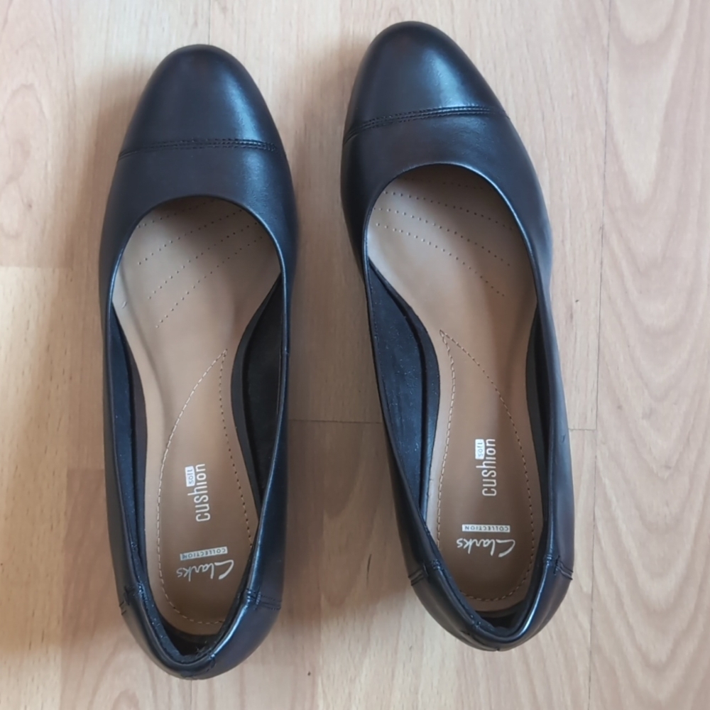 Clarks Brielle Andi black leather wedge